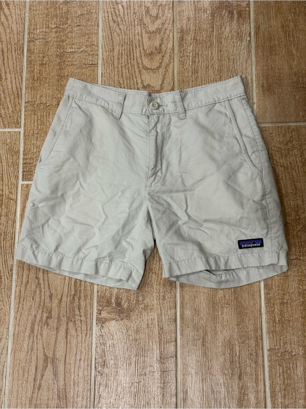 patagonia cream shorts